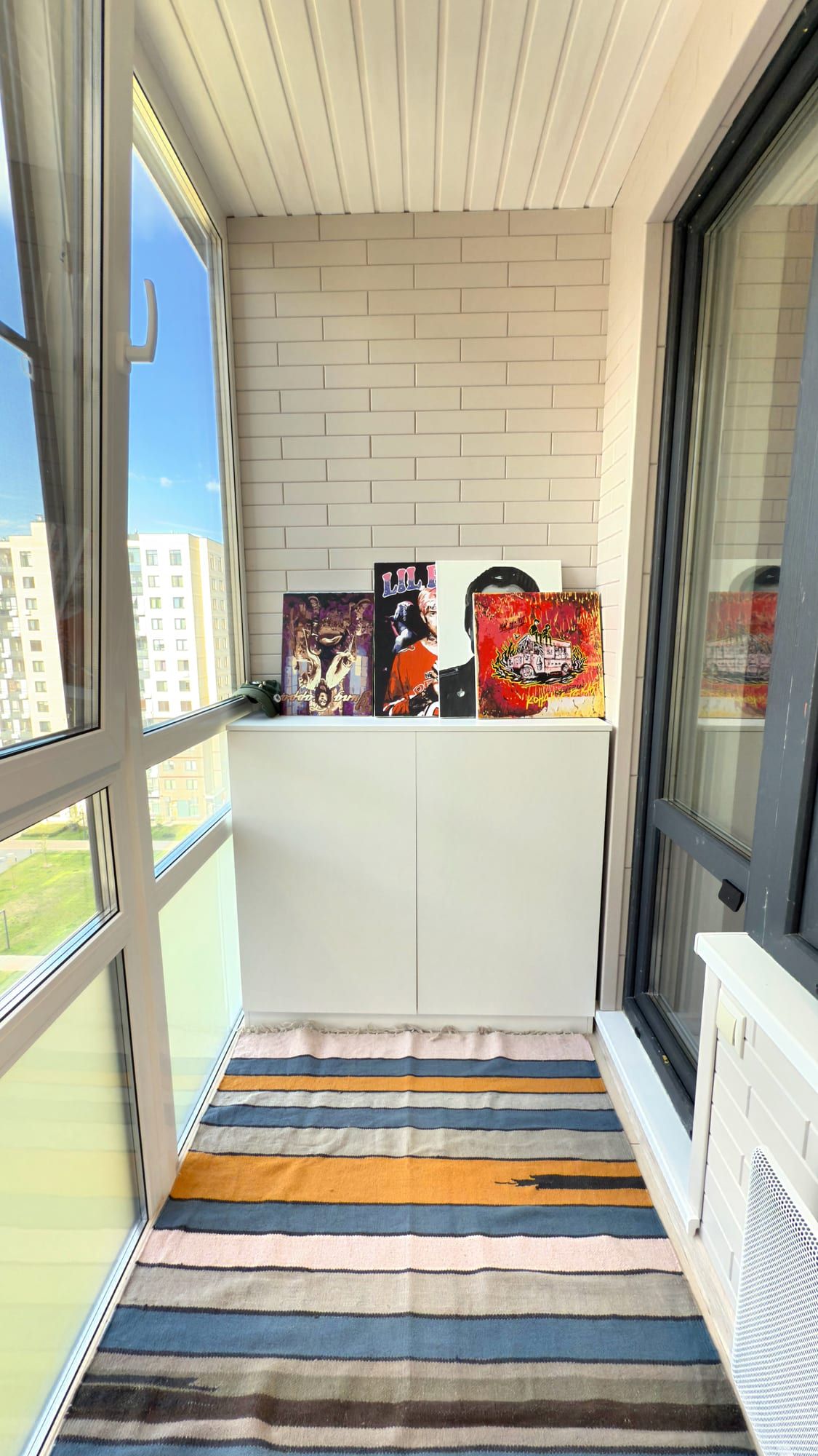 Кабинет с подвесным креслом · Москва, улица Уточкина, 7 к1: после отделки, фото 3